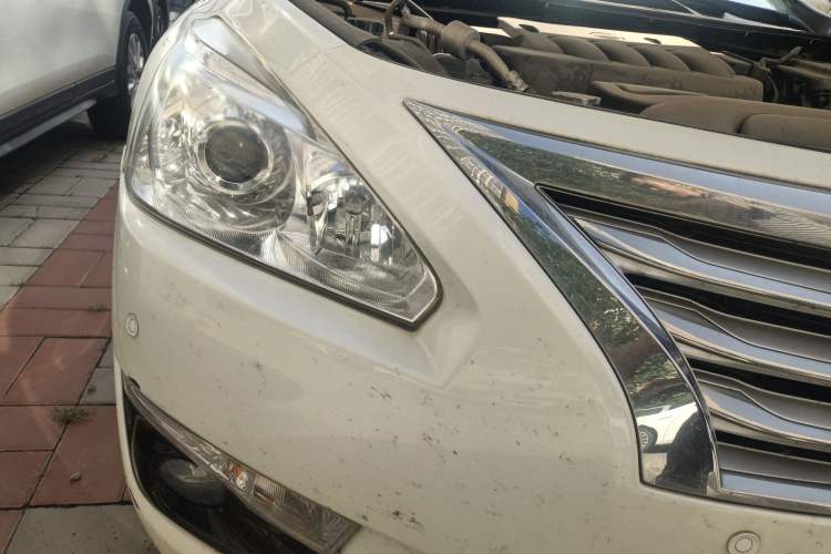 Used Nissan Teana 2013 2.0L XL Comfort Edition Right Front Headlight
