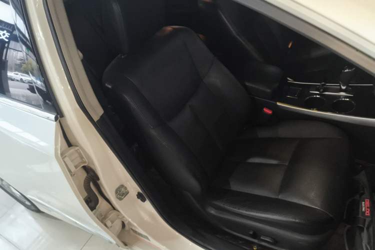 Used Nissan Teana 2013 2.0L XL Comfort Edition Right Front Seat
