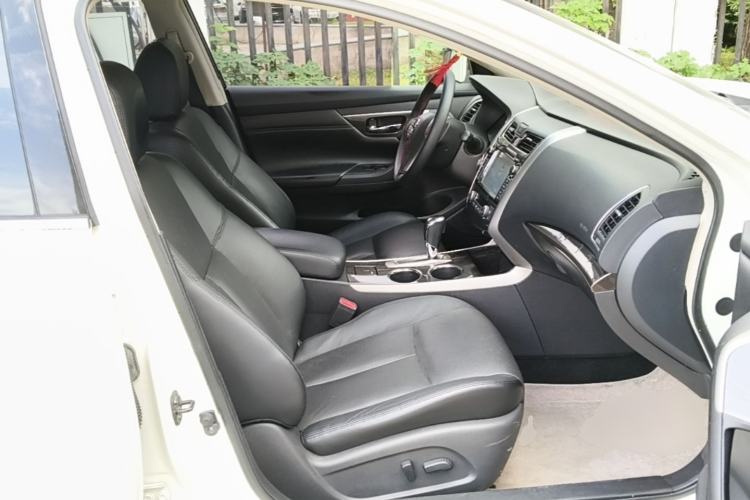 Used Nissan Teana 2013 2.0L XL Comfort Edition Right Front Seat