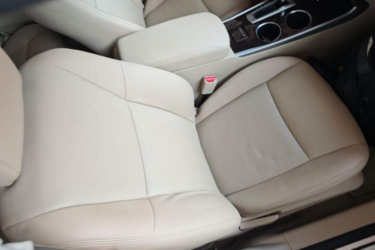 Used Nissan Teana 2013 2.0L XE Fashion Edition Right Front Seat