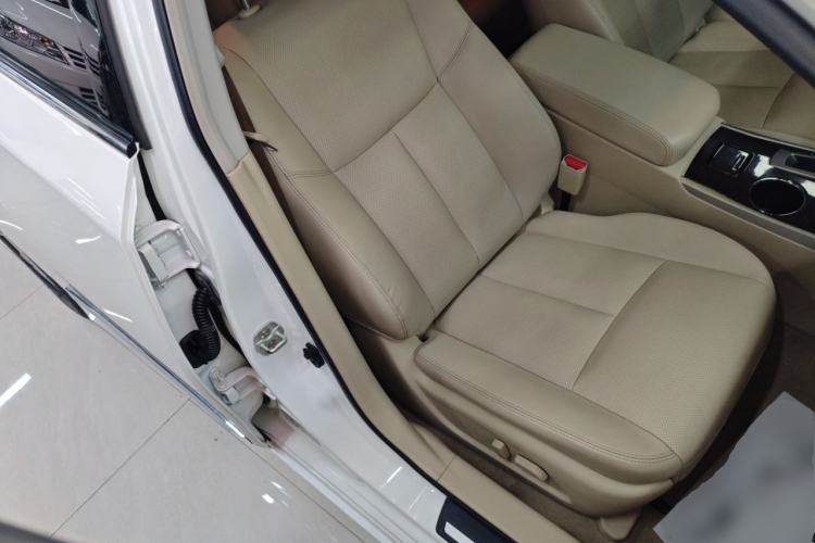 Used Nissan Teana 2013 2.0L XL Comfort Edition Right Front Seat