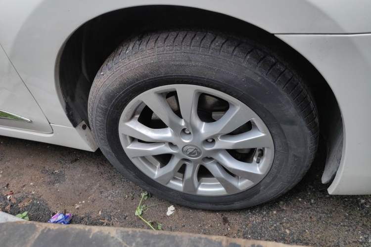 Used Nissan Teana 2013 2.0L XL-NAVI Smart Navigation Edition Right Front Wheel Hub
