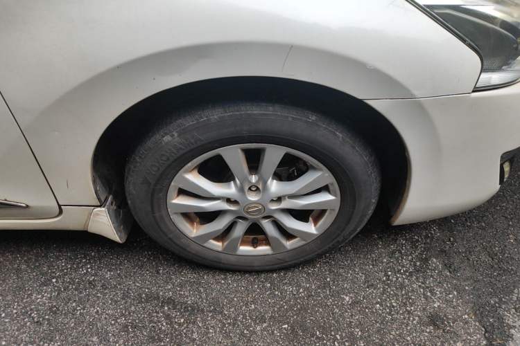 Used Nissan Teana 2013 2.0L XL Comfort Edition Right Front Wheel Hub