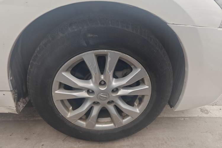 Used Nissan Teana 2013 2.5L XL Leading Edition Right Front Wheel Hub