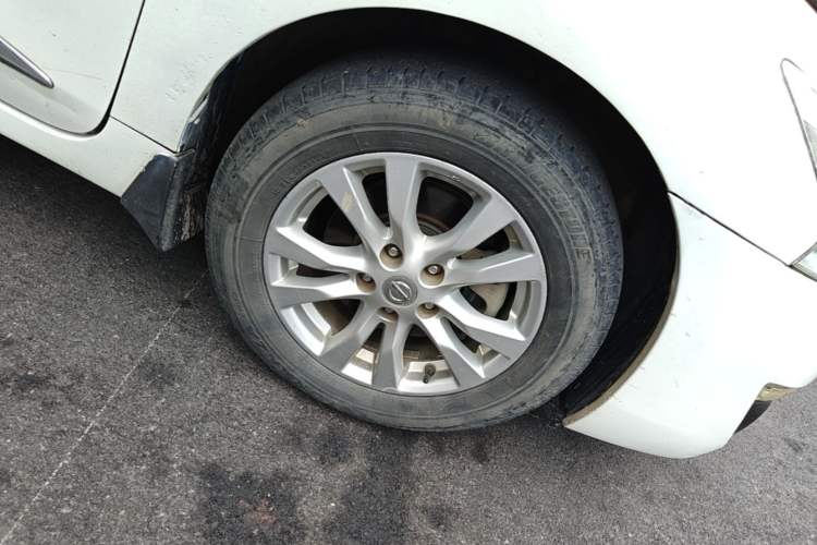 Used Nissan Teana 2013 2.0L XL Comfort Edition Right Front Wheel Hub