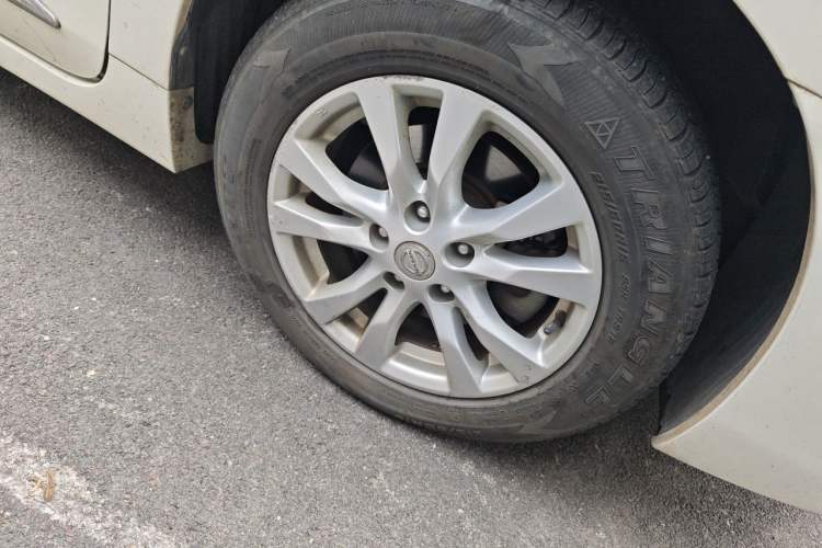 Used Nissan Teana 2013 2.0L XE Fashion Edition Right Front Wheel Hub