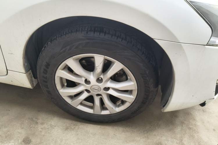 Used Nissan Teana 2013 2.0L XL Comfort Edition Right Front Wheel Hub