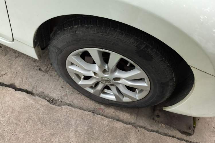 Used Nissan Teana 2013 2.5L XL Leading Edition Right Front Wheel Hub
