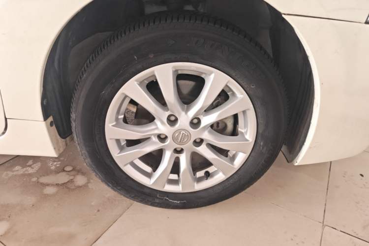 Used Nissan Teana 2013 2.0L XL Comfort Edition Right Front Wheel Hub
