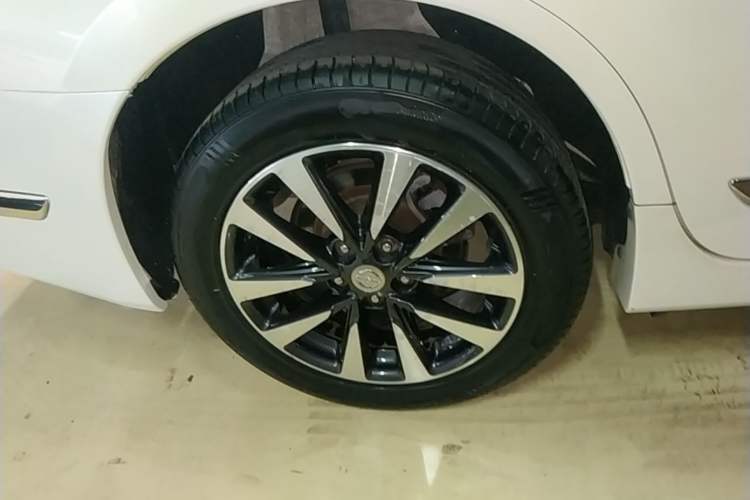Used Nissan Teana 2013 2.0L XL Comfort Edition Right Rear Wheel Hub