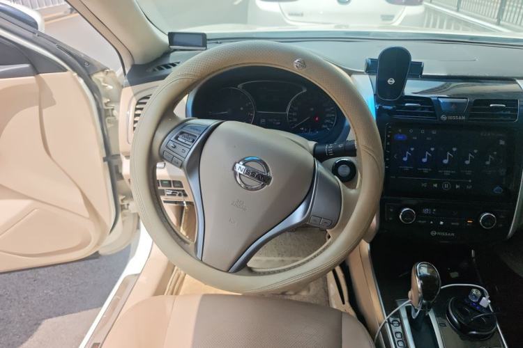 Used Nissan Teana 2013 2.0L XL Comfort Edition Steering Wheel