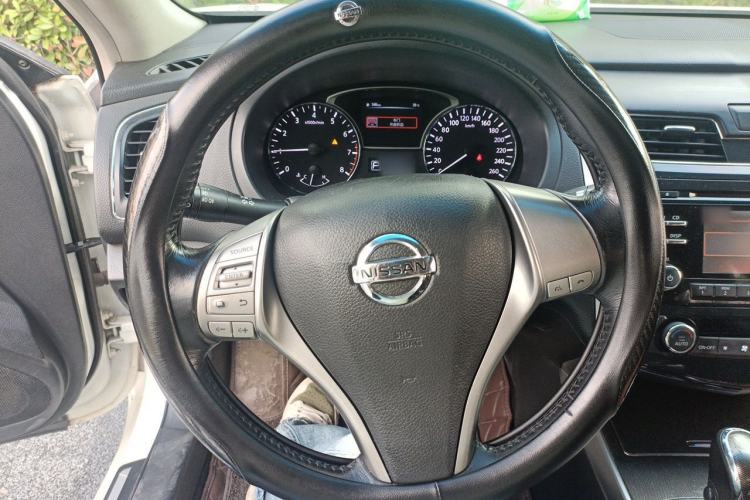 Used Nissan Teana 2013 2.0L XL Comfort Edition Steering Wheel
