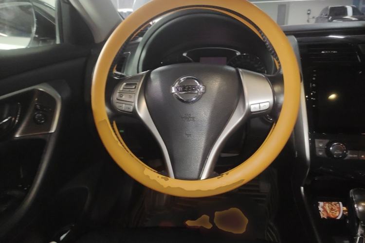 Used Nissan Teana 2013 2.0L XL Comfort Edition Steering Wheel