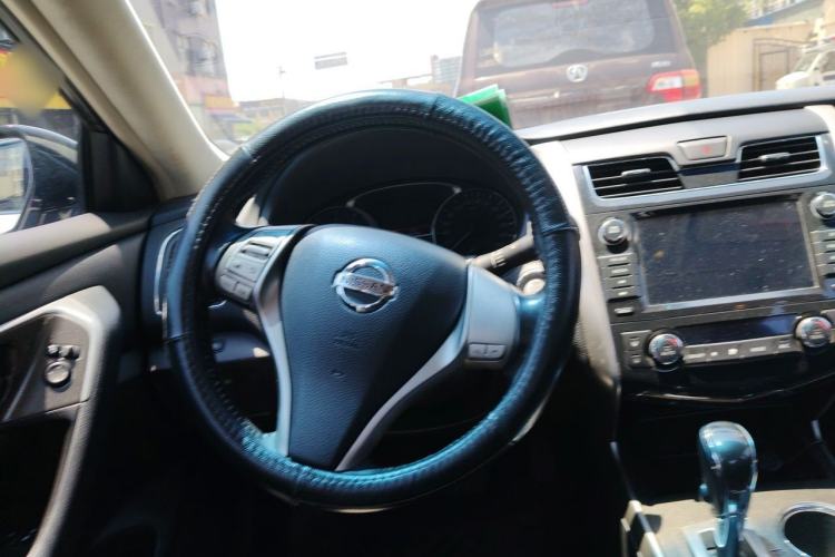 Used Nissan Teana 2013 2.0L XL Comfort Edition Steering Wheel