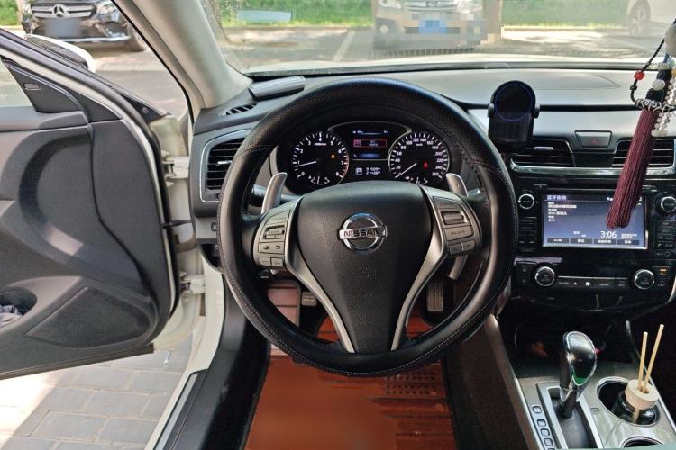 Used Nissan Teana 2013 2.5L XL-NAVI Luxury Edition Steering Wheel