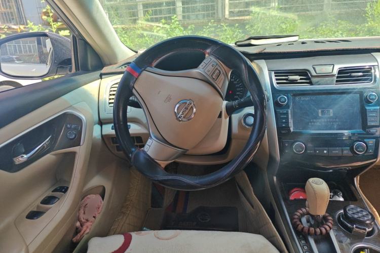 Used Nissan Teana 2013 2.0L XL Comfort Edition Steering Wheel