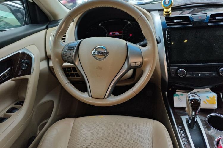 Used Nissan Teana 2013 2.0L XL Comfort Edition Steering Wheel
