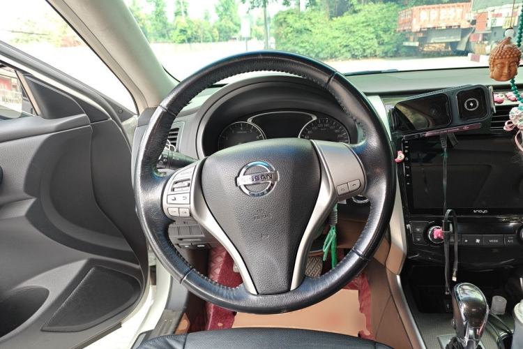 Used Nissan Teana 2013 2.0L XL Comfort Edition Steering Wheel
