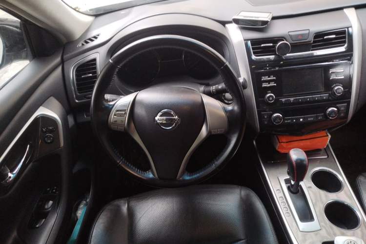 Used Nissan Teana 2013 2.0L XL Comfort Edition Steering Wheel