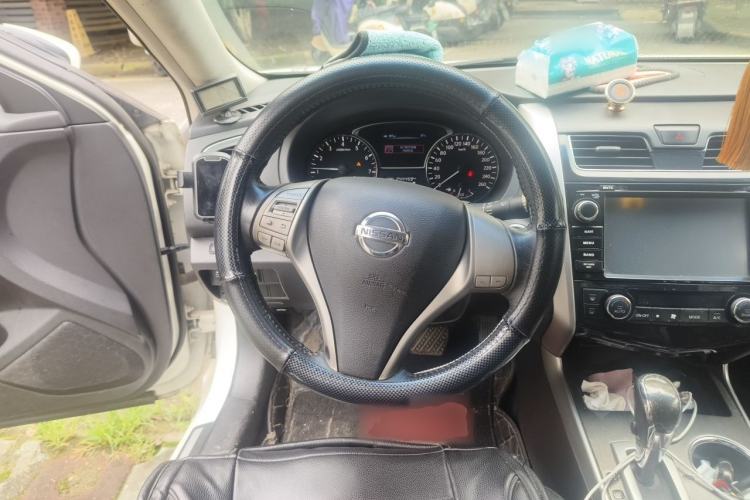Used Nissan Teana 2013 2.0L XL Comfort Edition Steering Wheel