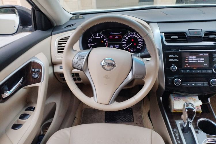 Used Nissan Teana 2013 2.0L XL Comfort Edition Steering Wheel