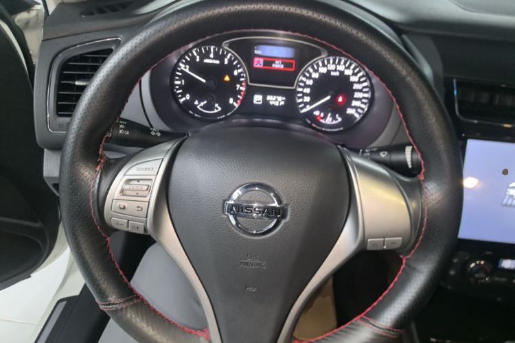 Used Nissan Teana 2013 2.0L XL Comfort Edition Steering Wheel