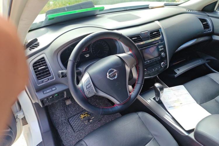 Used Nissan Teana 2013 2.0L XL Comfort Edition Steering Wheel