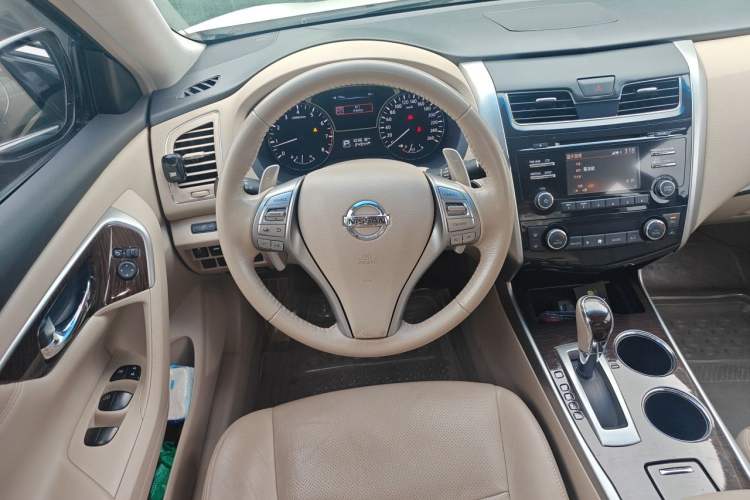 Used Nissan Teana 2013 2.5L XL Leading Edition Steering Wheel