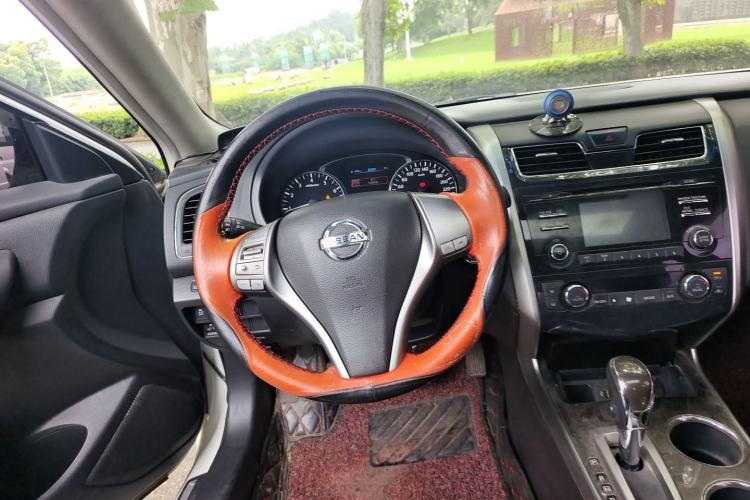 Used Nissan Teana 2013 2.0L XL Comfort Edition Steering Wheel