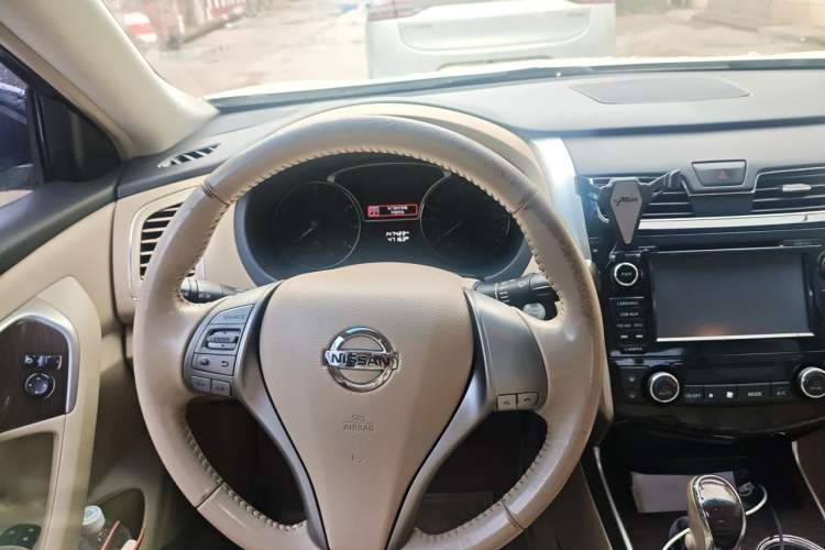 Used Nissan Teana 2013 2.0L XL-NAVI Smart Navigation Edition Steering Wheel