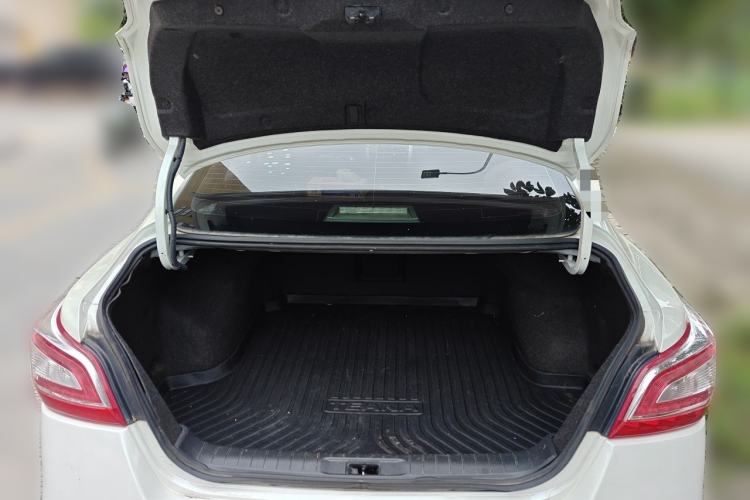 Used Nissan Teana 2013 2.0L XL Comfort Edition Trunk
