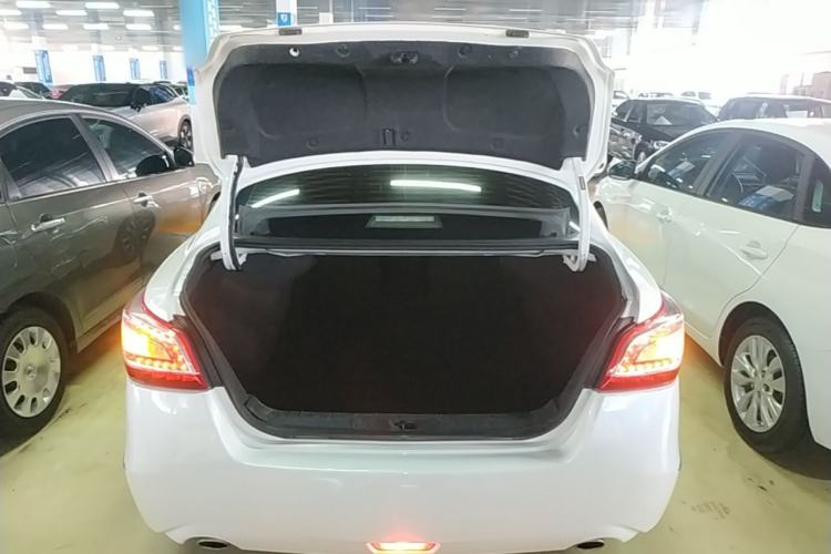 Used Nissan Teana 2013 2.0L XL Comfort Edition Trunk