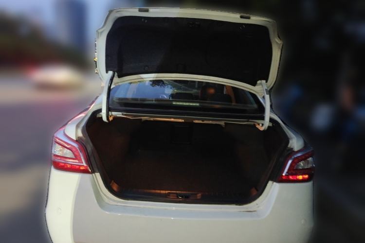 Used Nissan Teana 2013 2.5L XL Leading Edition Trunk