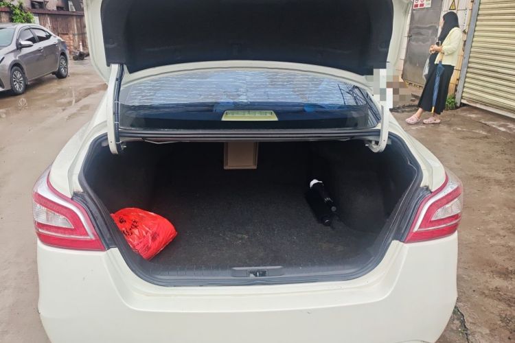 Used Nissan Teana 2013 2.0L XL-NAVI Smart Navigation Edition Trunk