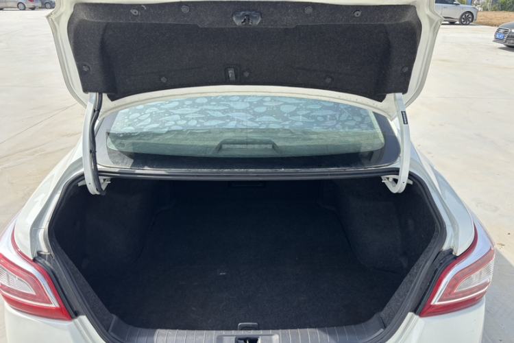 Used Nissan Teana 2013 2.5L XL Leading Edition Trunk