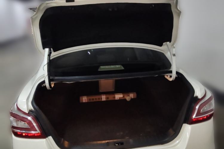 Used Nissan Teana 2013 2.0L XE Fashion Edition Trunk