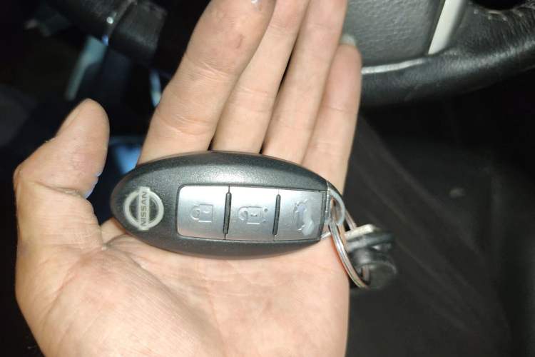 Used Nissan Teana 2013 2.0L XL-NAVI Smart Navigation Edition Vehicle Key
