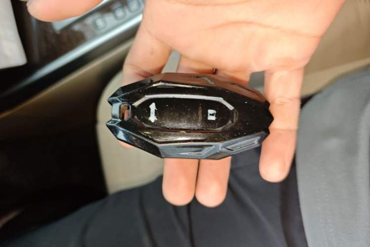 Used Nissan Teana 2013 2.0L XL Comfort Edition Vehicle Key