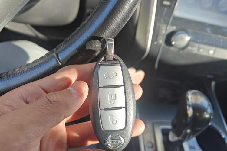 Used Nissan Teana 2013 2.0L XL-NAVI Smart Navigation Edition Vehicle Key