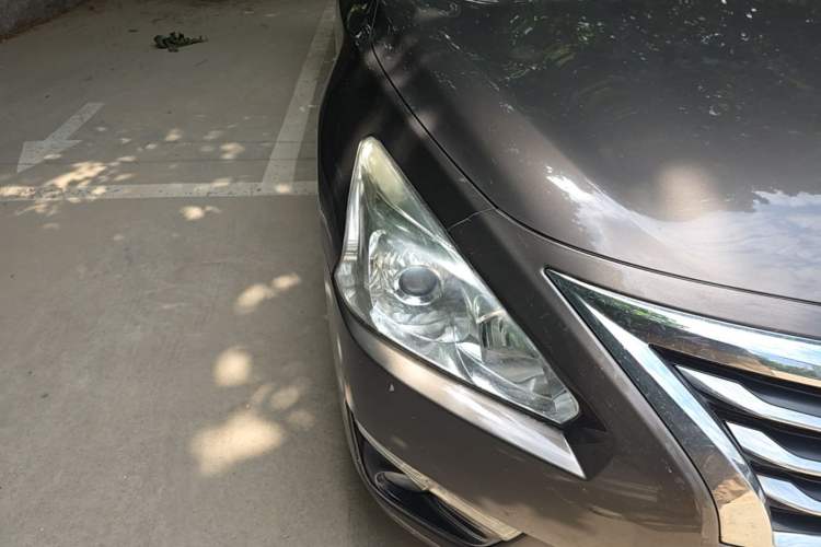 Used Nissan Teana 2013 2.0L XL Comfort Edition Right Front Headlight