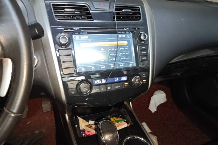 Used Nissan Teana 2014 2.5L XL Upper Tech Edition Audio And AC Panel
