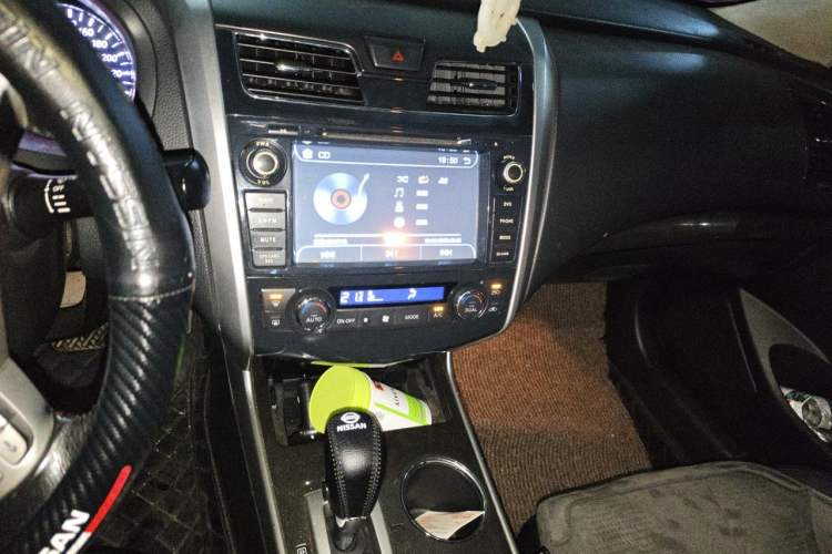 Used Nissan Teana 2014 2.0L XL Upper Tech Edition Audio And AC Panel