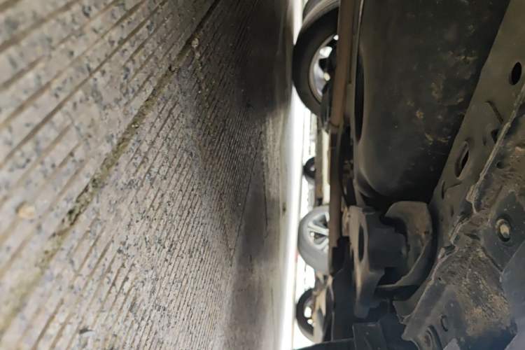 Used Nissan Teana 2014 Duke 2.5L XV Deluxe Edition Chassis Front
