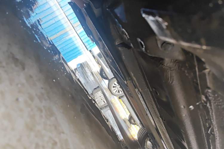 Used Nissan Teana 2014 Duke 2.5L XV Deluxe Edition Chassis Front Left