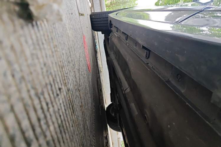 Used Nissan Teana 2014 Duke 2.5L XV Deluxe Edition Chassis Rear