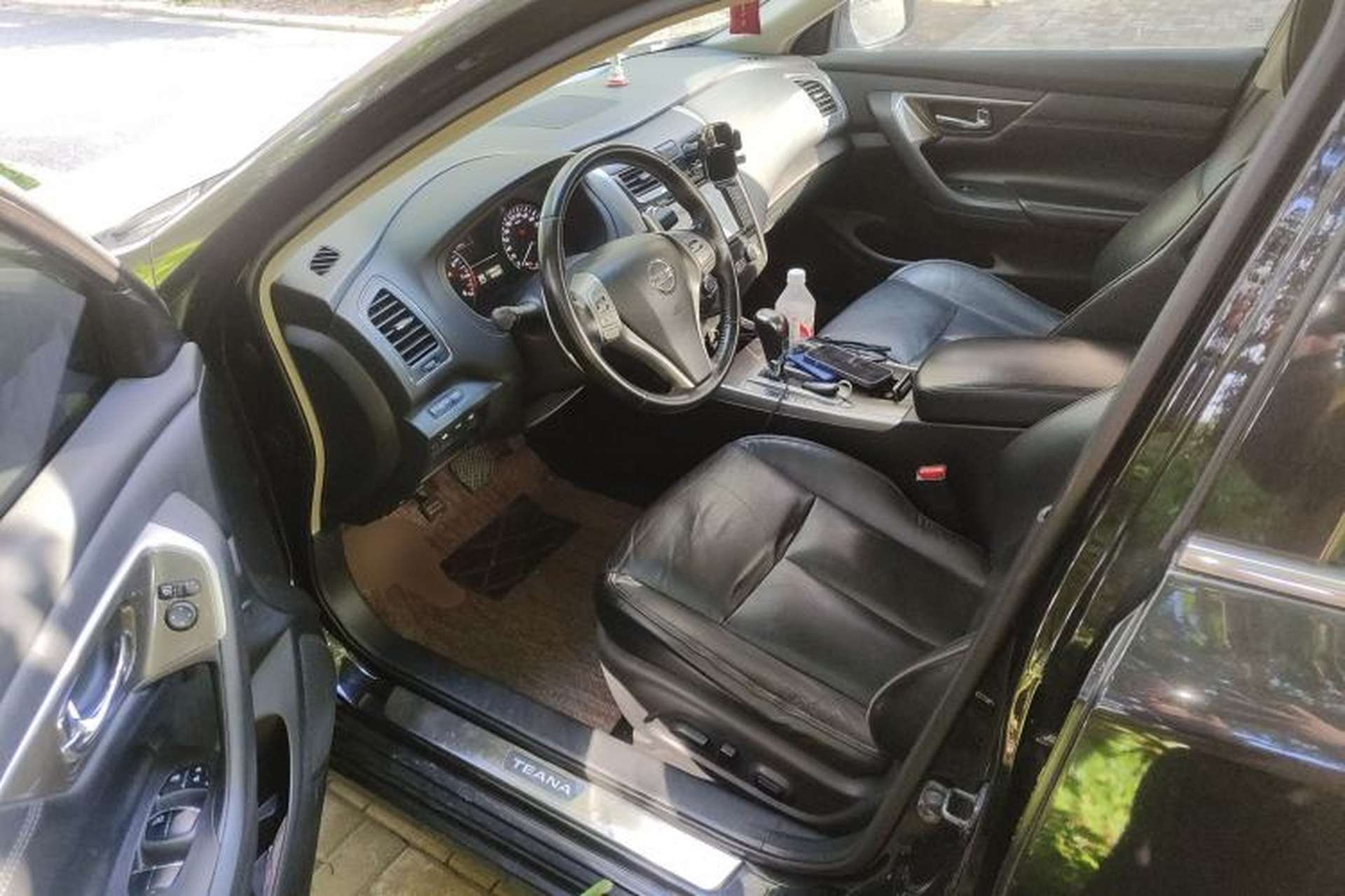 Used Nissan Teana 2014 Duke 2.5L XV Glory Edition Driver Seat