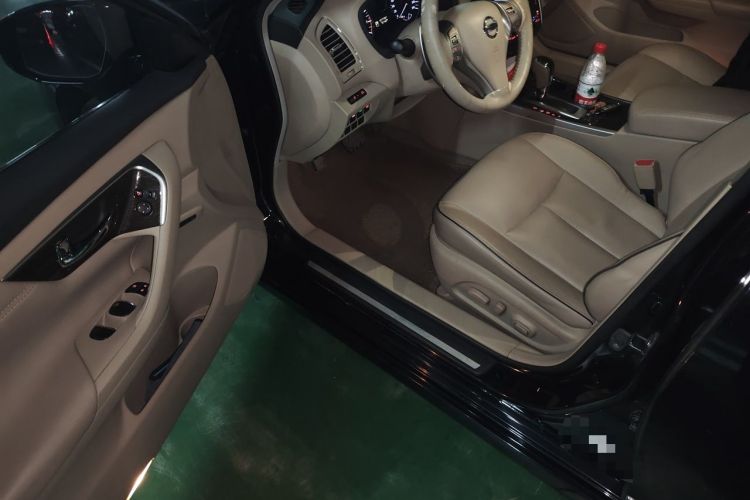 Used Nissan Teana 2014 Duke 2.5L XV Glory Edition Driver Seat