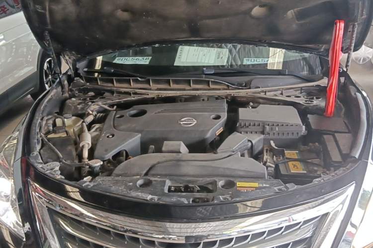 Used Nissan Teana 2014 Duke 2.5L XV Glory Edition Engine Bay