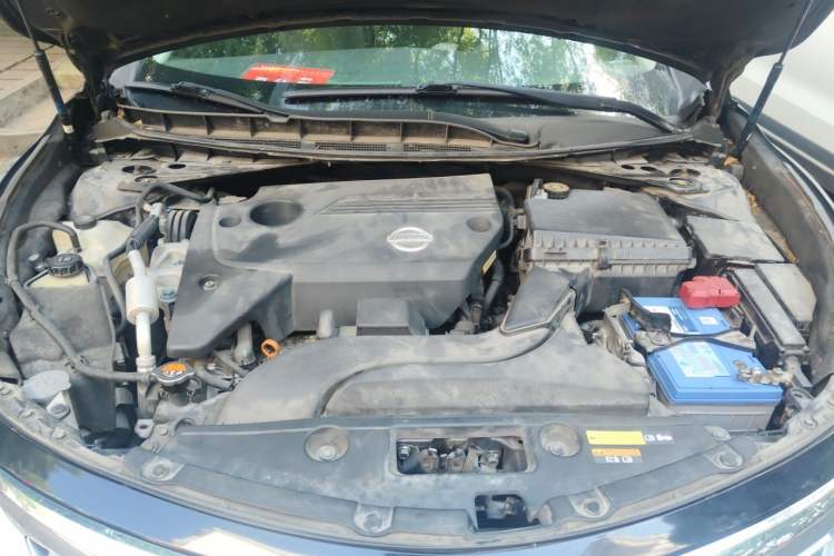 Used Nissan Teana 2014 2.5L XL Upper Tech Edition Engine Bay