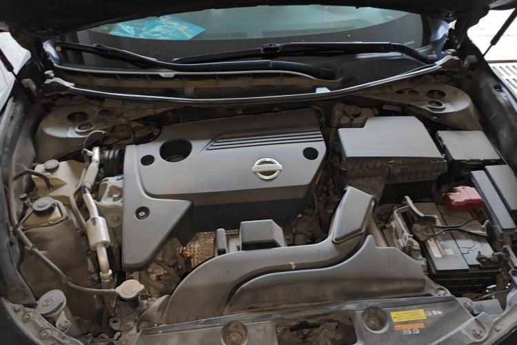 Used Nissan Teana 2014 2.5L XL Upper Tech Edition Engine Bay